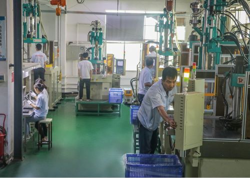 东莞立式注塑加工厂,不一样的技术流