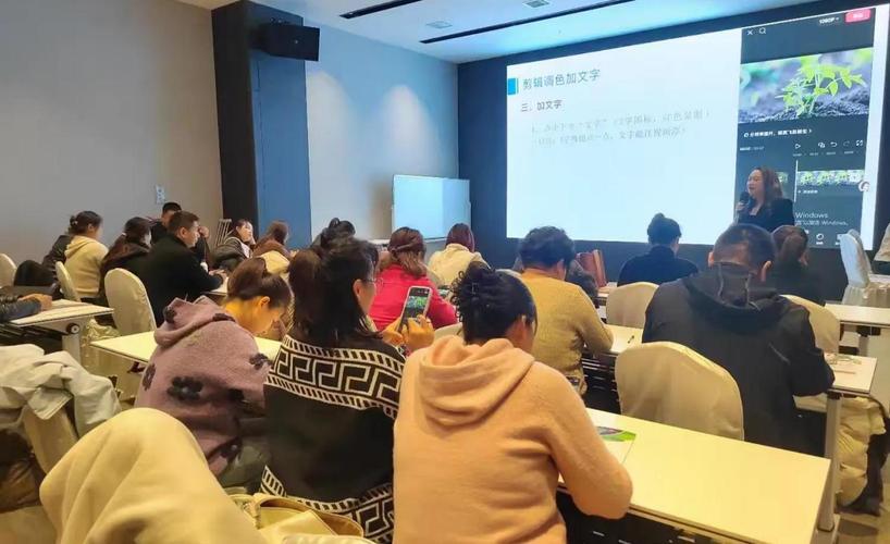 农业人员ai技术与樱桃营销专题培训班在灞桥举办